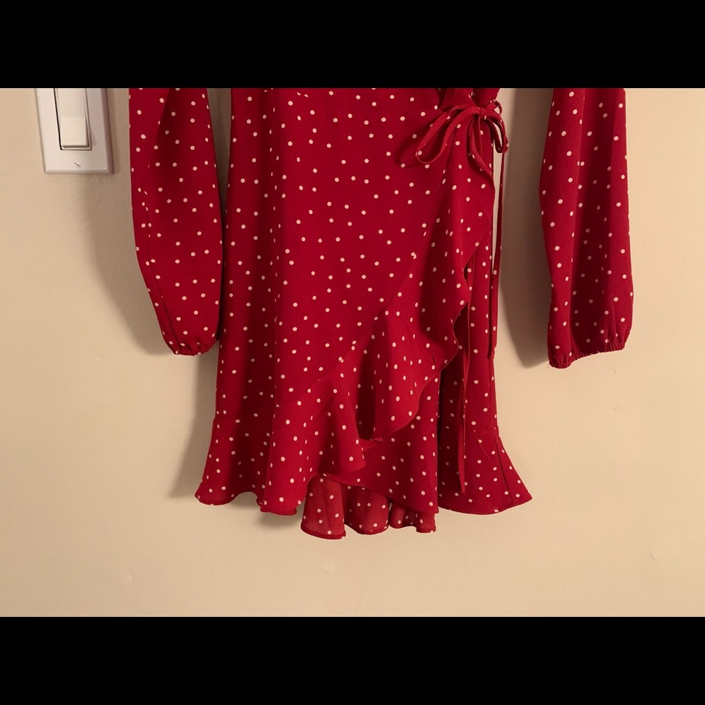 Dress - Picture 3 of 5